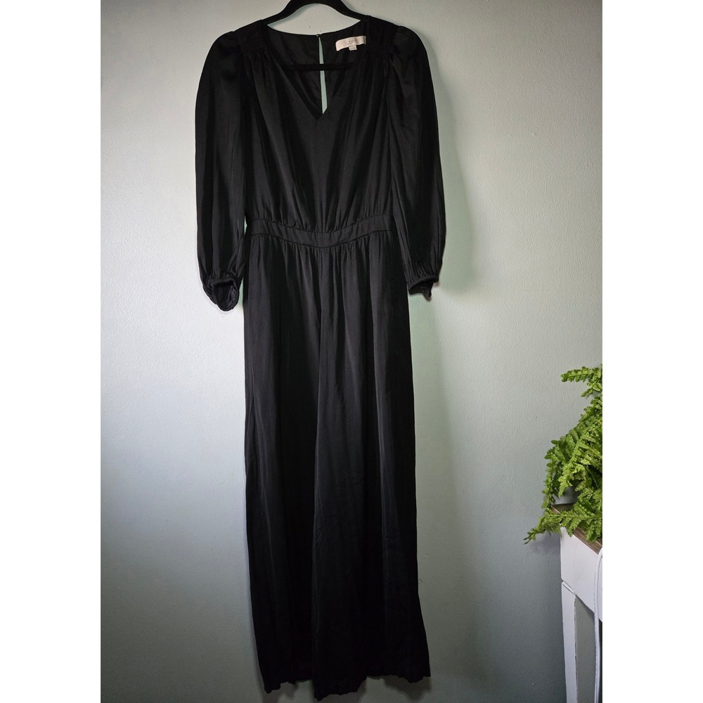 LOFT Black V-Neck Jumpsuit‎ Wide Leg Pockets 6 Petite
